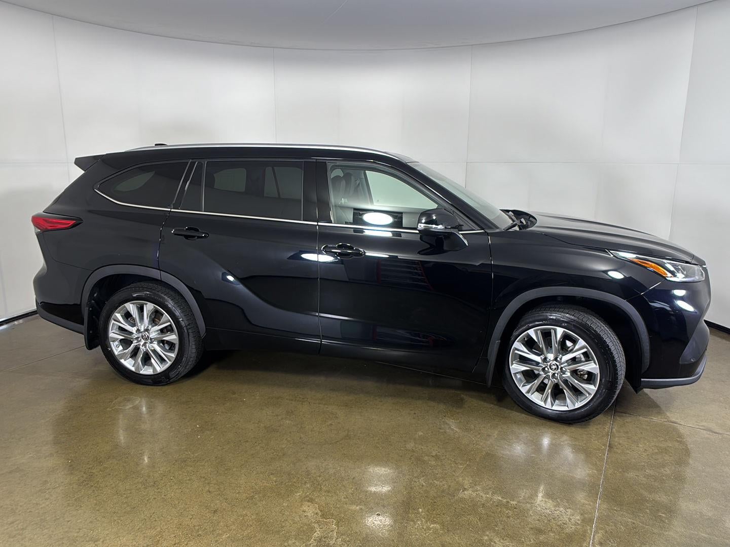2021 Toyota Highlander Limited
