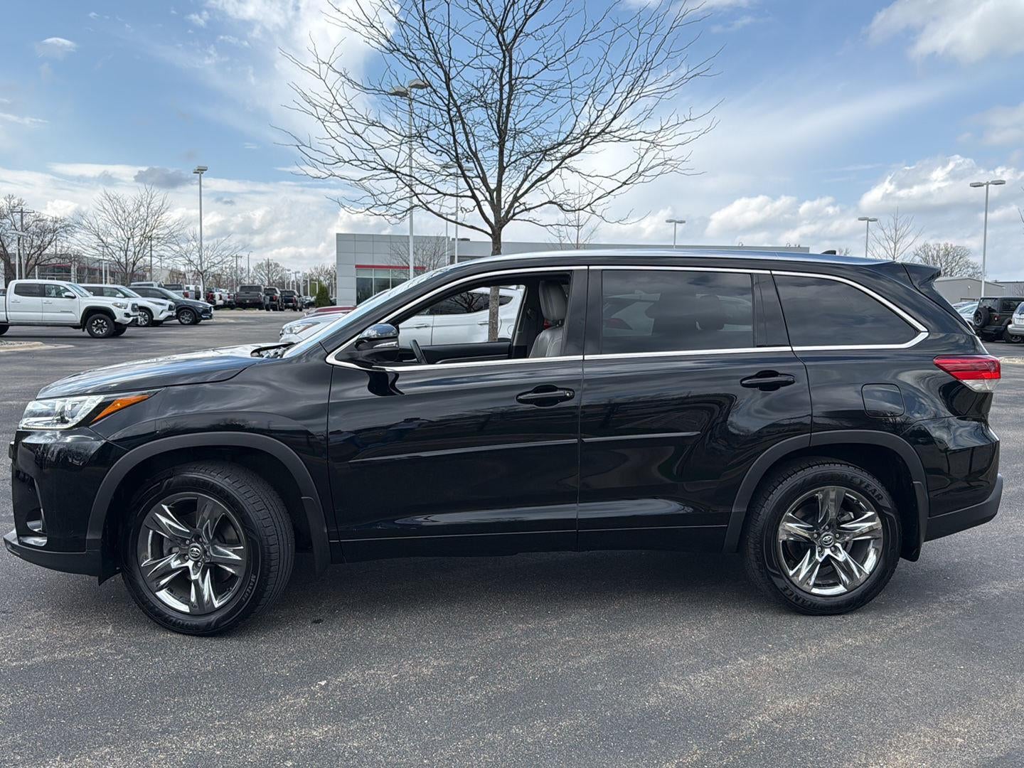 2019 Toyota Highlander Limited Platinum