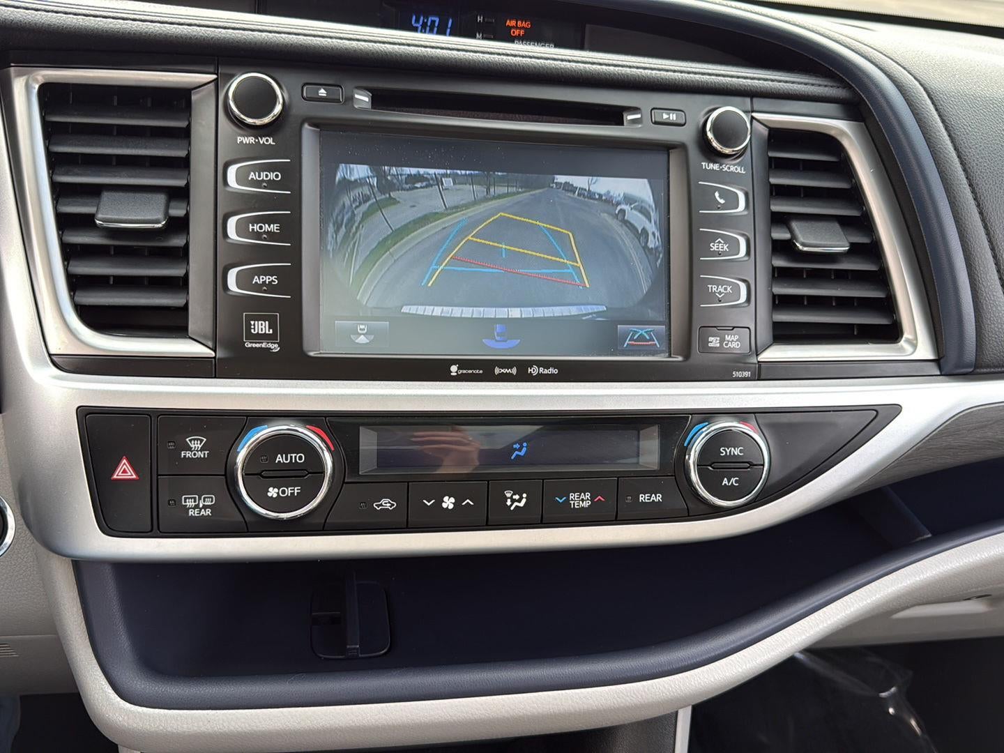 2019 Toyota Highlander Limited Platinum