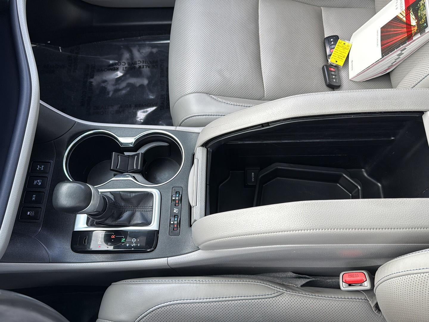 2019 Toyota Highlander Limited Platinum