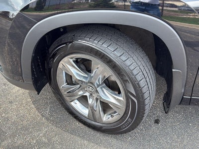 2019 Toyota Highlander Limited Platinum