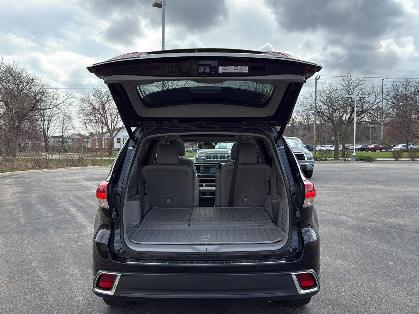 2019 Toyota Highlander Limited Platinum