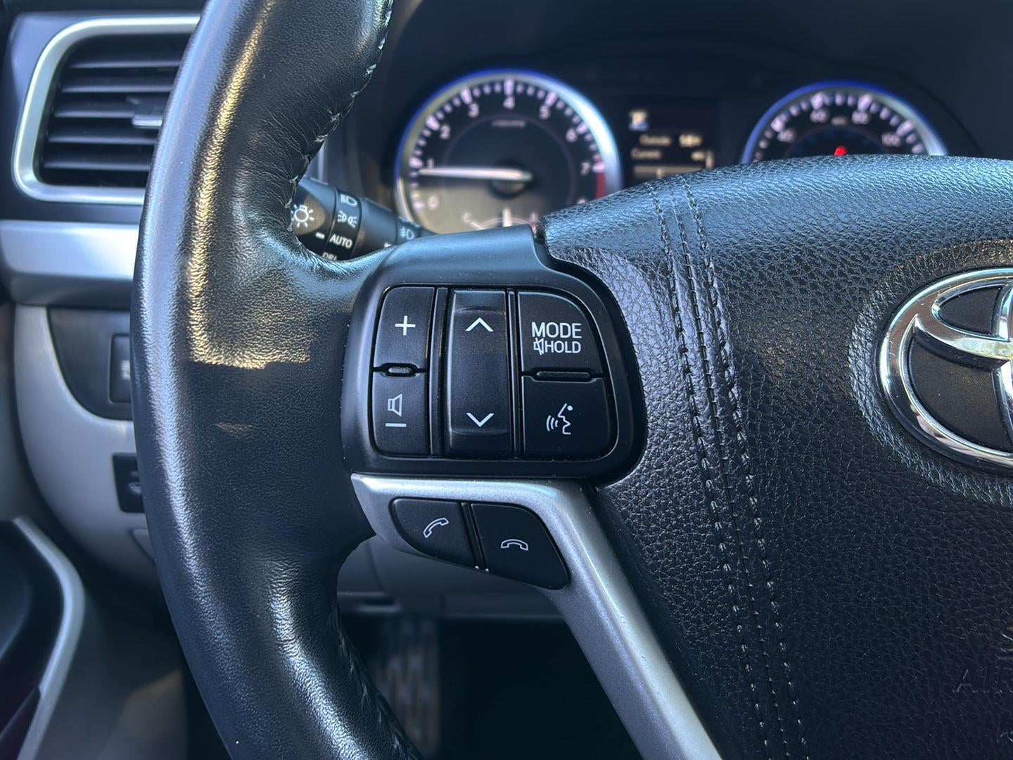 2017 Toyota Highlander Limited Platinum