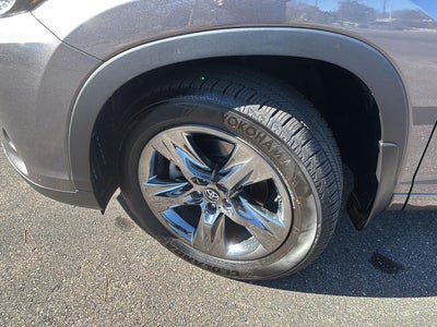 2017 Toyota Highlander Limited Platinum