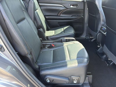 2018 Toyota Highlander Limited