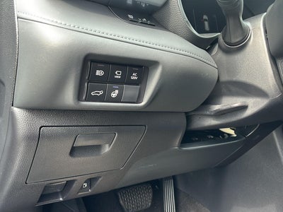 2023 Toyota Highlander Hybrid Platinum