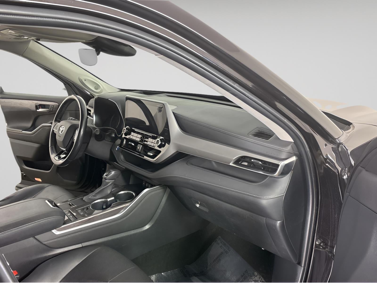 2020 Toyota Highlander Hybrid Platinum