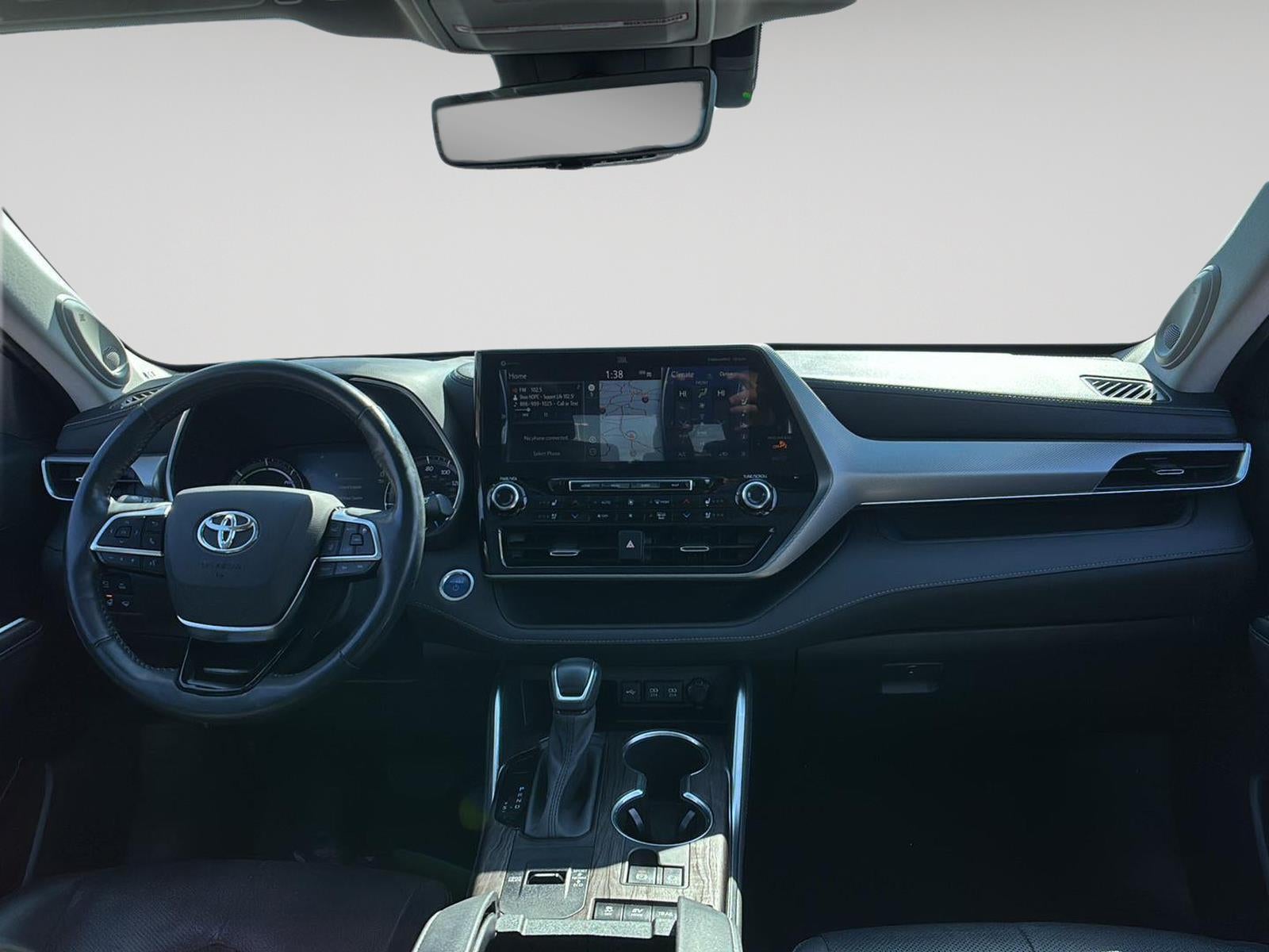 2021 Toyota Highlander Hybrid Platinum