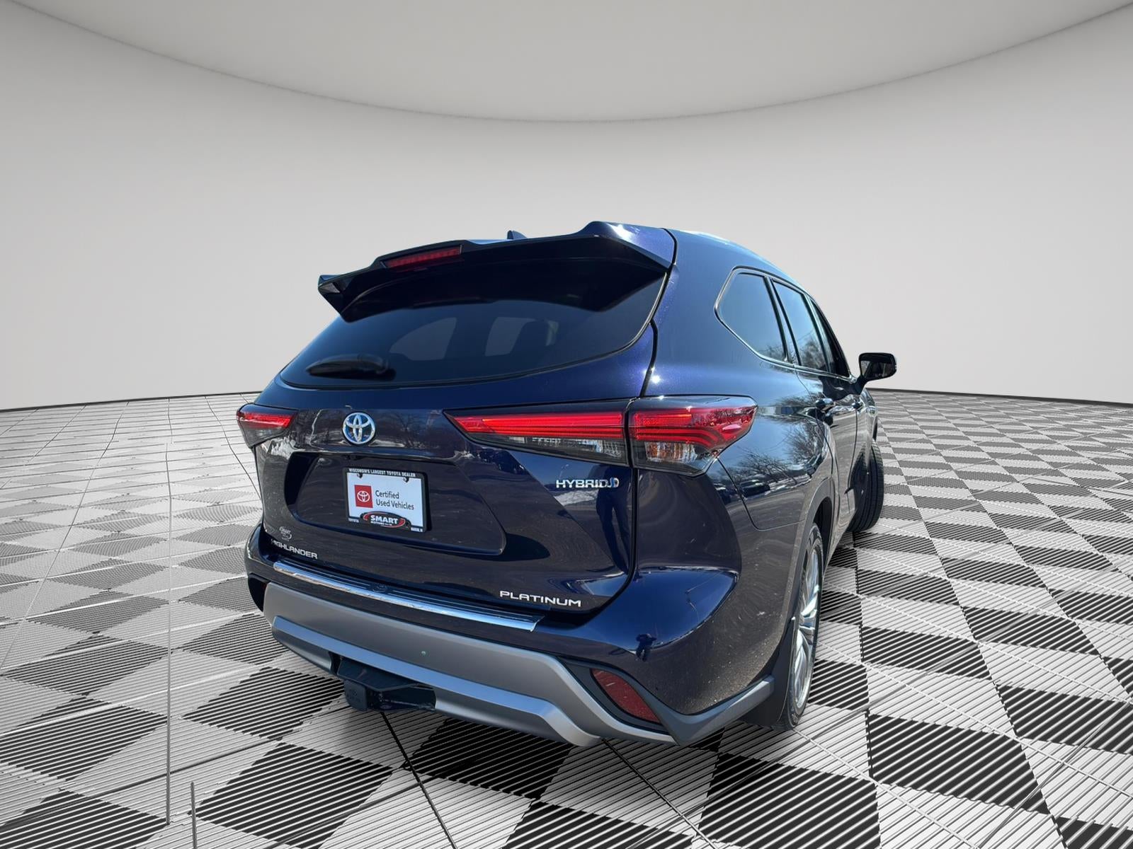 2021 Toyota Highlander Hybrid Platinum