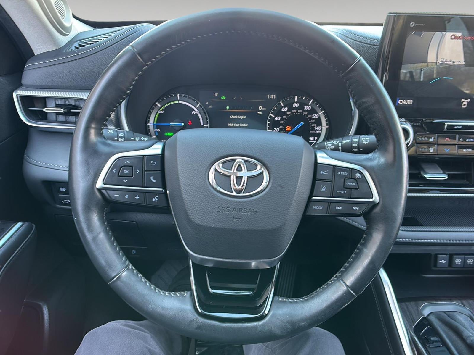 2021 Toyota Highlander Hybrid Platinum