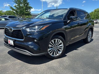 2026 Toyota Highlander Hybrid Platinum