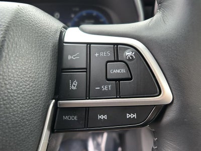 2025 Toyota Highlander Hybrid Platinum