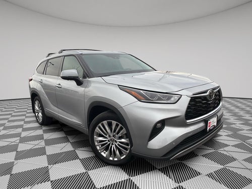 2025 Toyota Highlander Hybrid Platinum