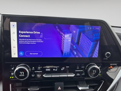 2025 Toyota Highlander Hybrid Platinum