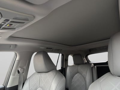 2025 Toyota Highlander Hybrid Platinum