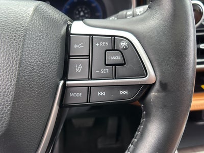 2023 Toyota Highlander Hybrid Platinum