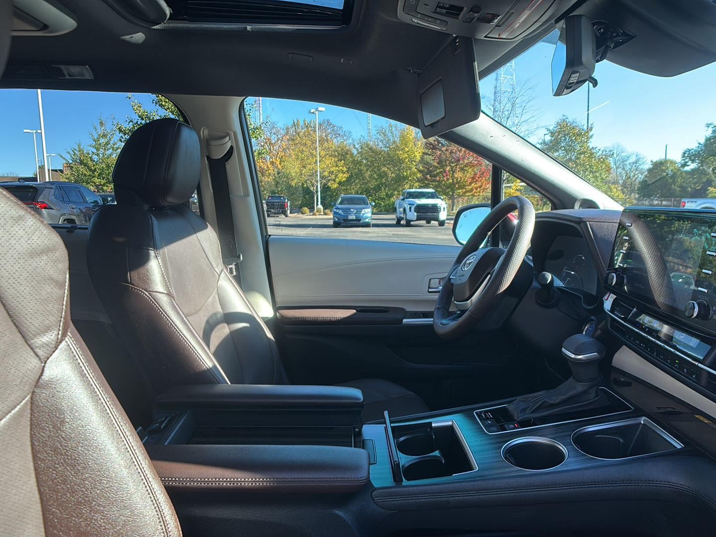 2023 Toyota Sienna Platinum 7-Passenger