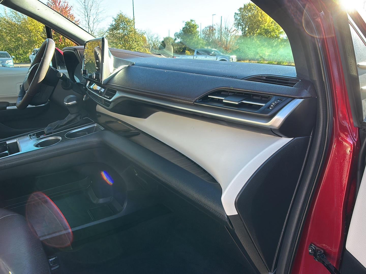 2023 Toyota Sienna Platinum 7-Passenger