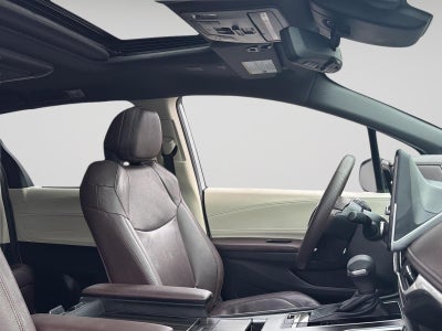 2022 Toyota Sienna Platinum 7-Passenger