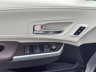 2022 Toyota Sienna Platinum 7-Passenger