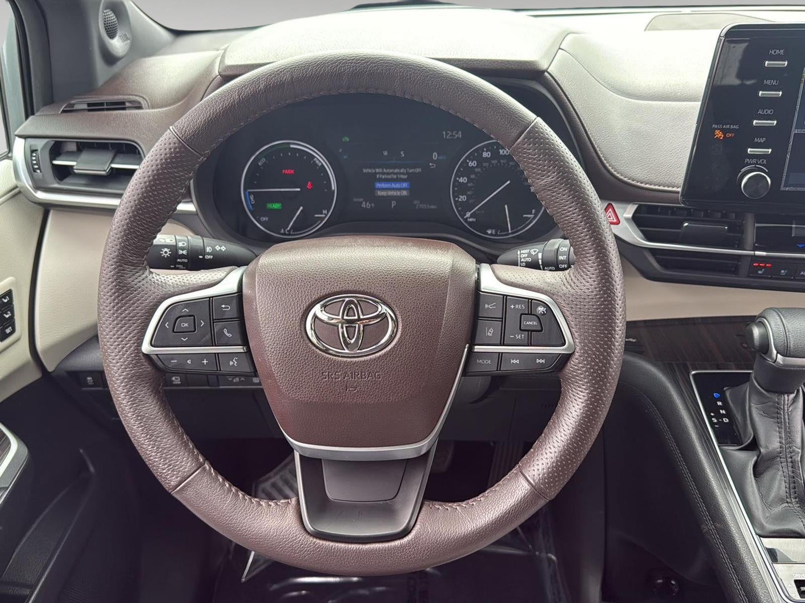 2022 Toyota Sienna Platinum 7-Passenger