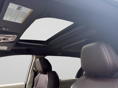 2022 Toyota Sienna Platinum 7-Passenger