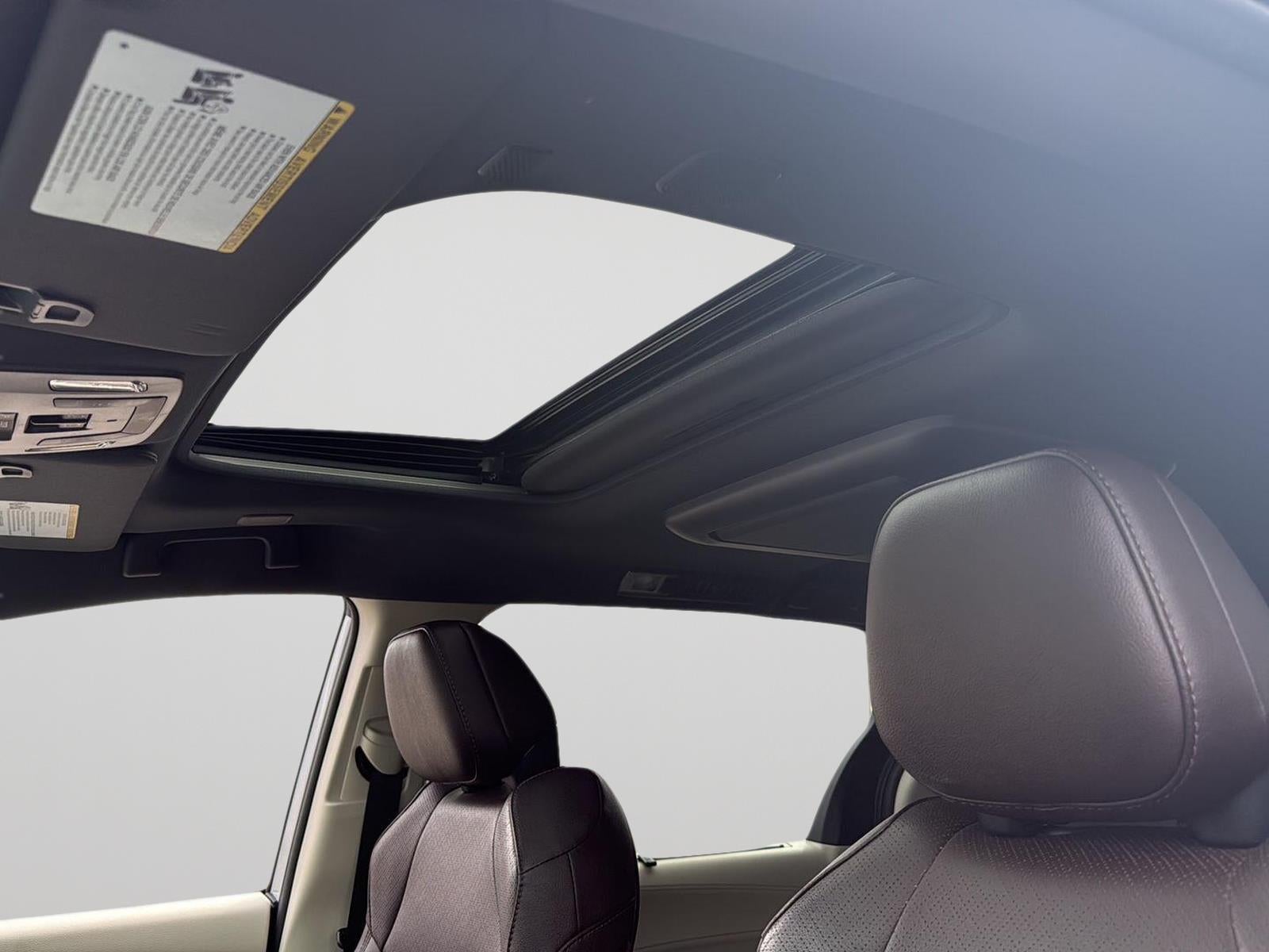 2022 Toyota Sienna Platinum 7-Passenger