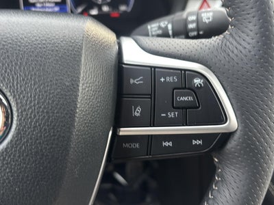 2025 Toyota Sienna Platinum 7-Passenger