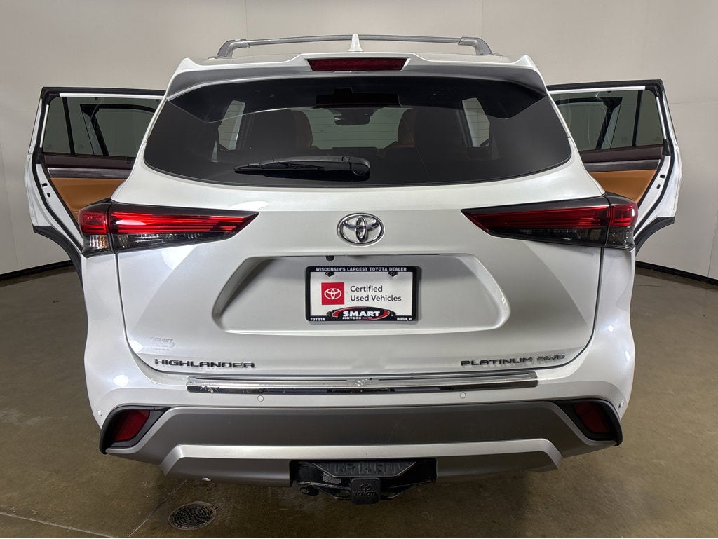 2022 Toyota Highlander Platinum