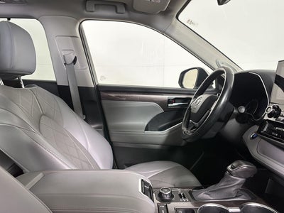 2021 Toyota Highlander Platinum
