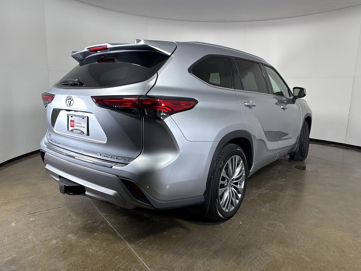 2021 Toyota Highlander Platinum