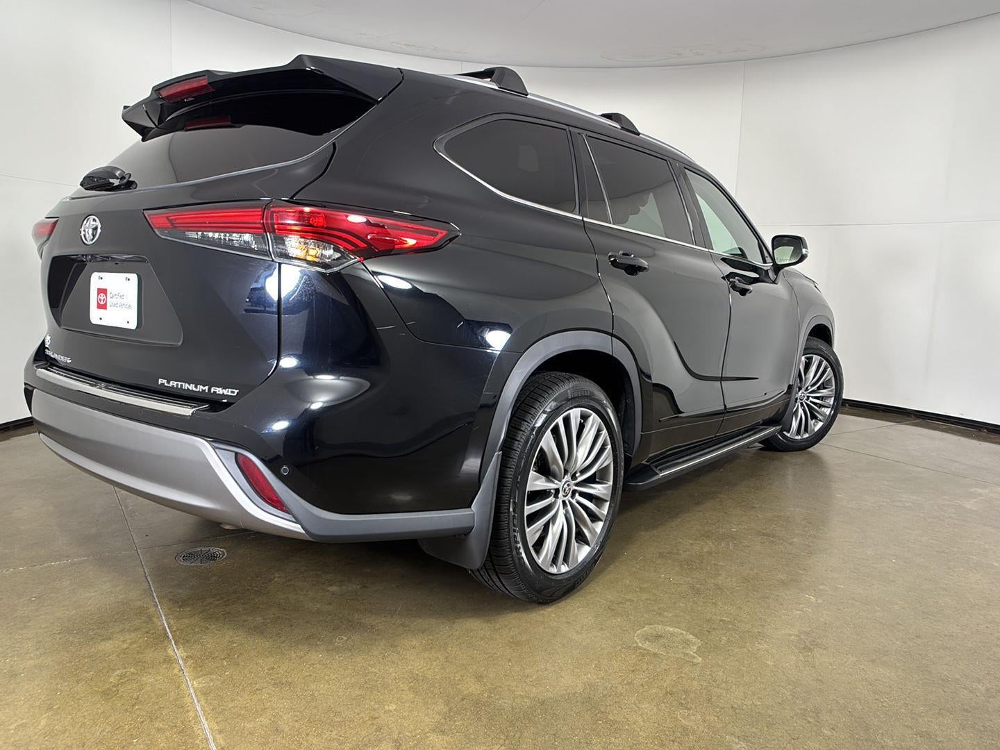 2021 Toyota Highlander Platinum