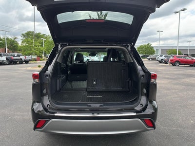 2020 Toyota Highlander Platinum