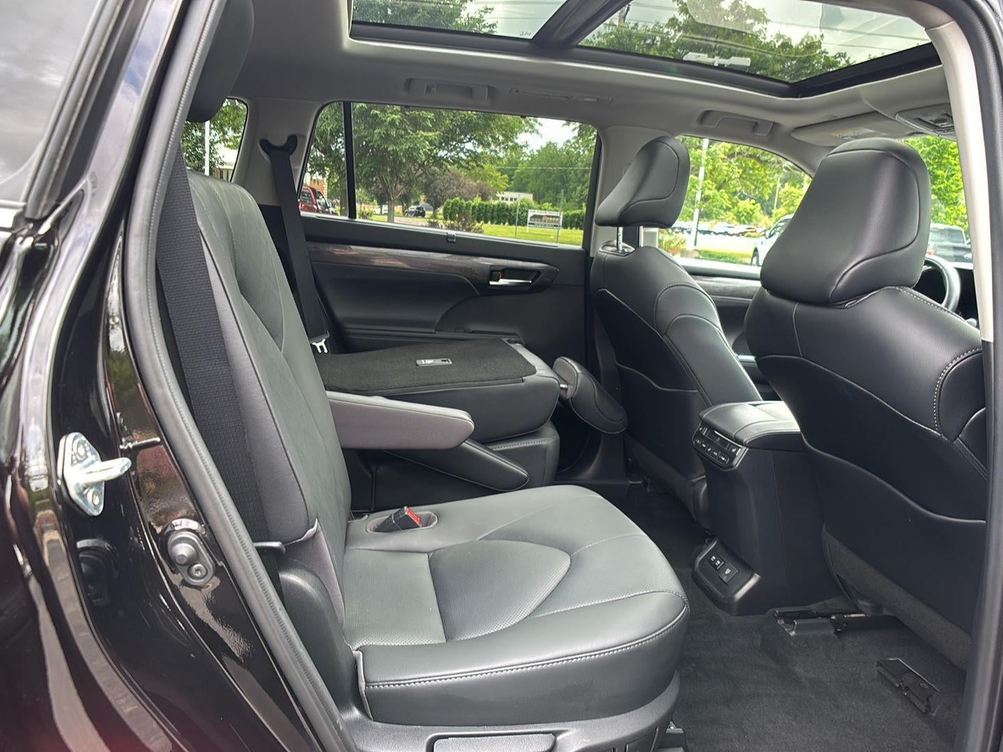 2020 Toyota Highlander Platinum
