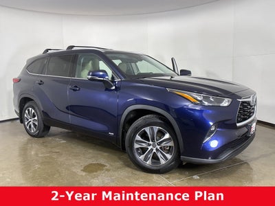 2022 Toyota Highlander Hybrid XLE