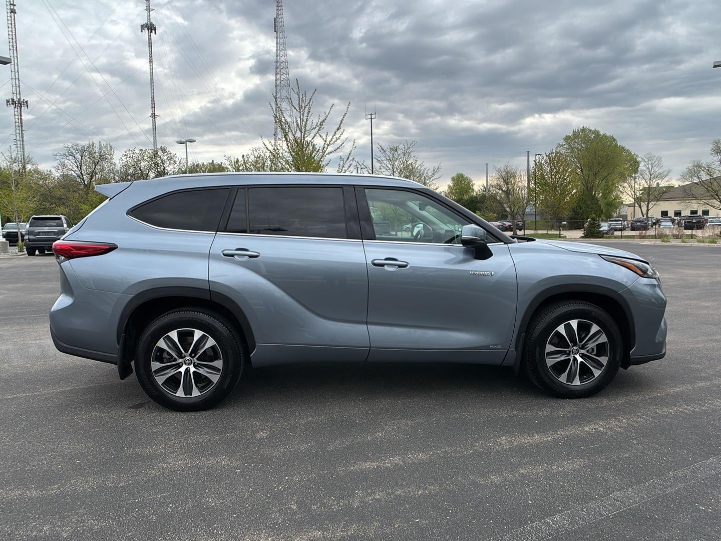 2021 Toyota Highlander Hybrid XLE