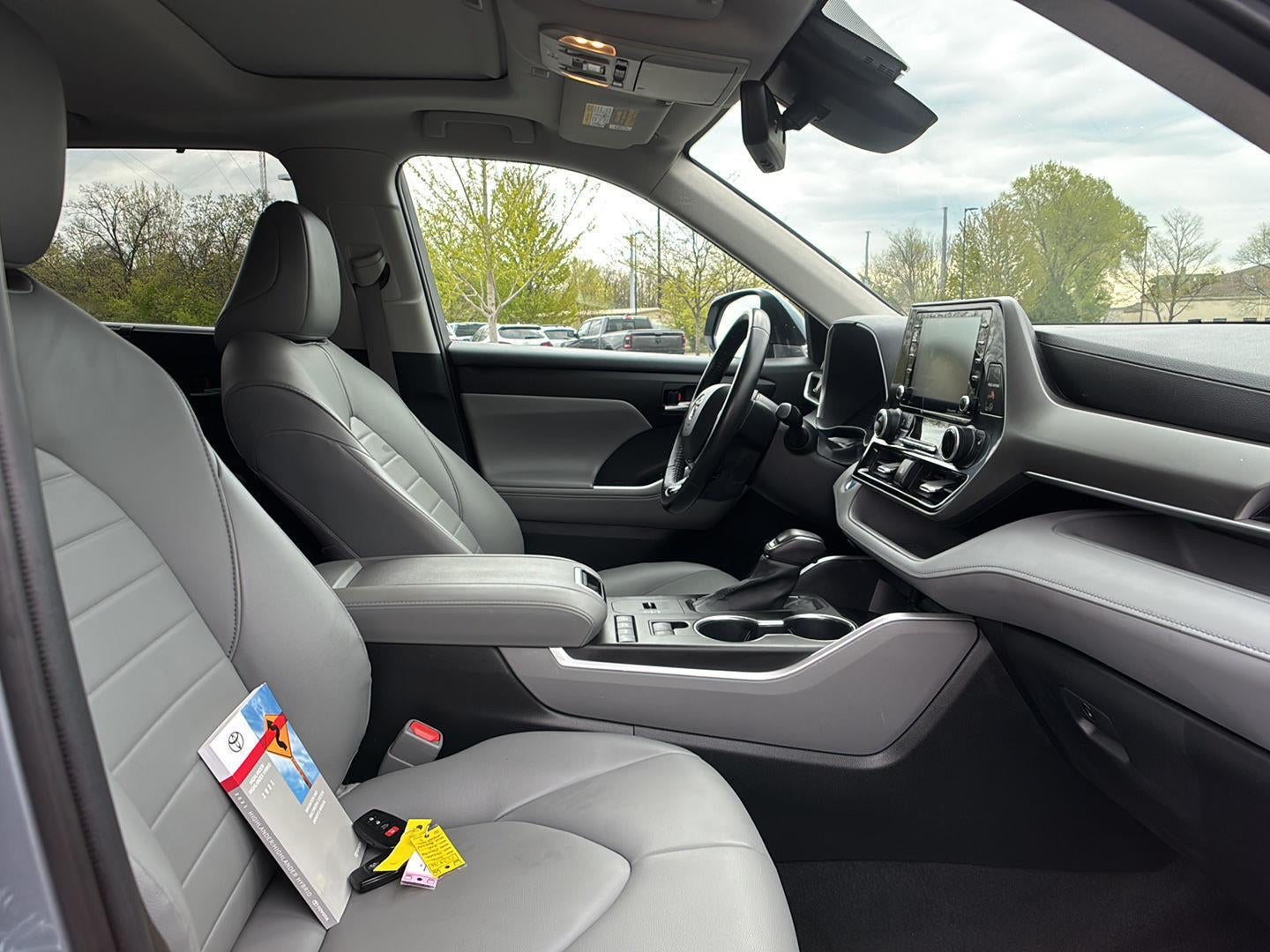 2021 Toyota Highlander Hybrid XLE