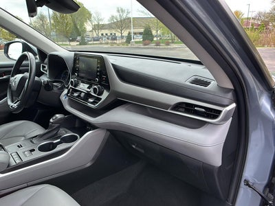 2021 Toyota Highlander Hybrid XLE