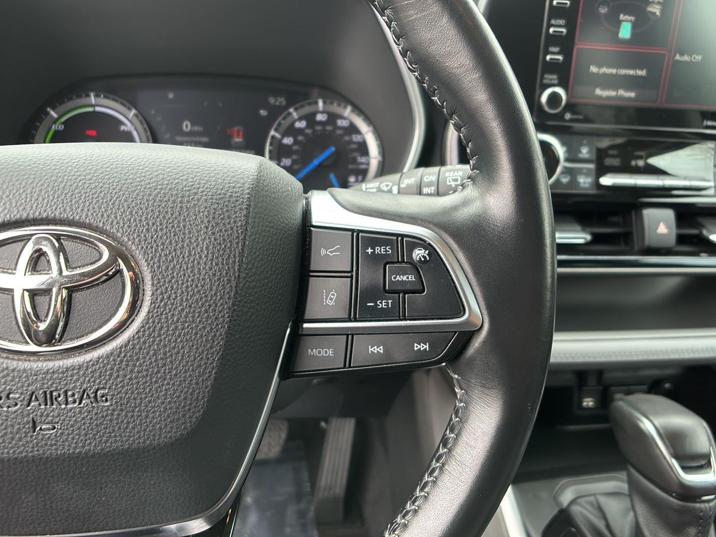 2021 Toyota Highlander Hybrid XLE