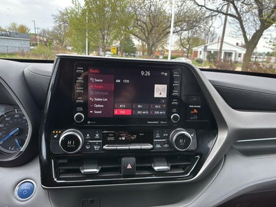 2021 Toyota Highlander Hybrid XLE