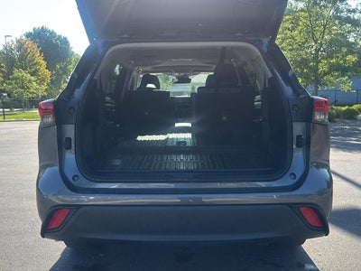 2022 Toyota Highlander XLE