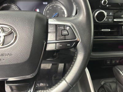 2021 Toyota Highlander Hybrid XLE