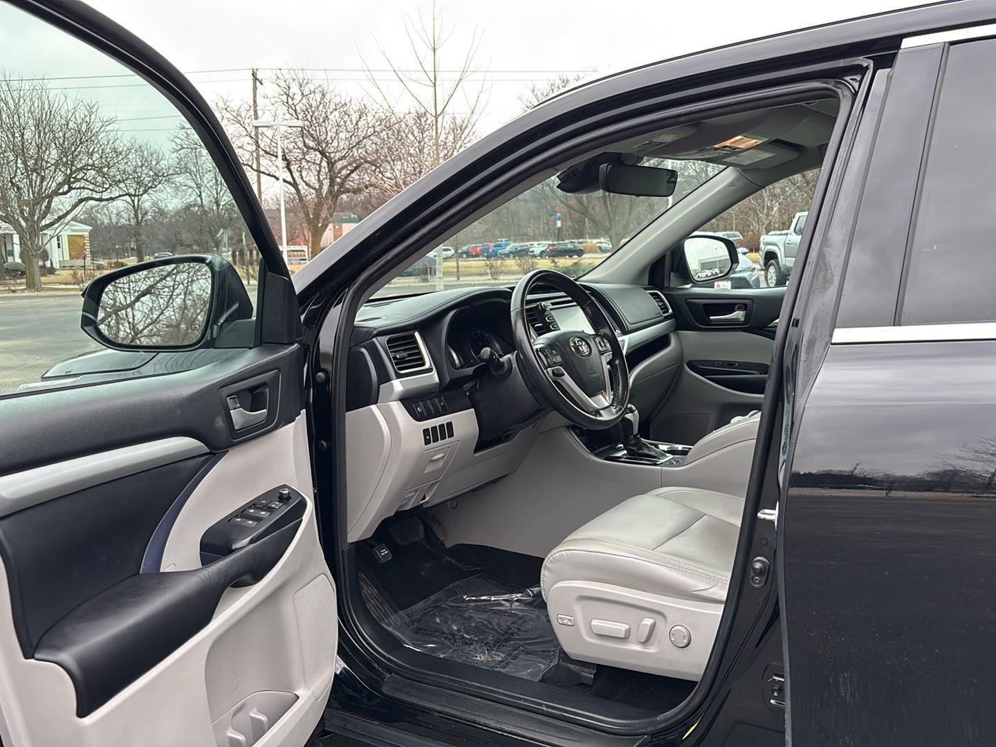 2017 Toyota Highlander Hybrid XLE