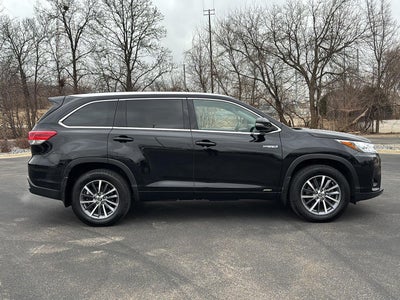 2017 Toyota Highlander Hybrid XLE