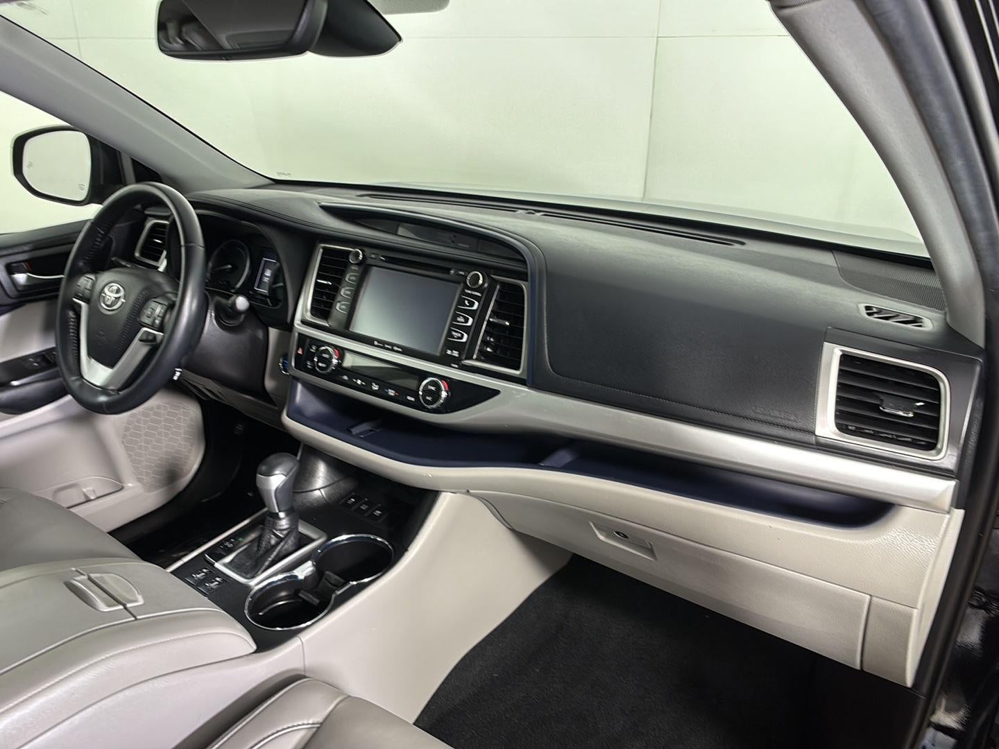 2019 Toyota Highlander Hybrid XLE