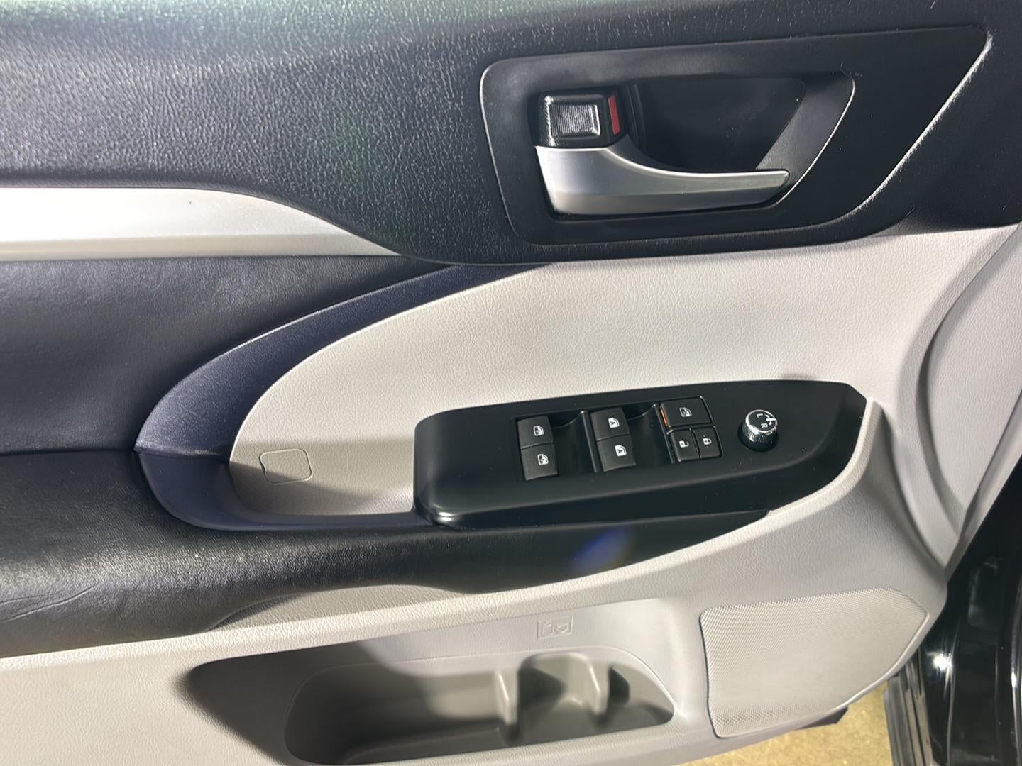 2019 Toyota Highlander Hybrid XLE