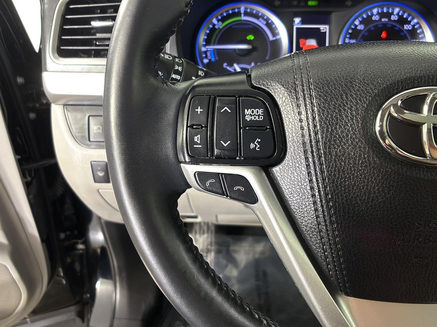 2019 Toyota Highlander Hybrid XLE