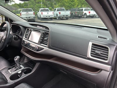 2018 Toyota Highlander Hybrid XLE
