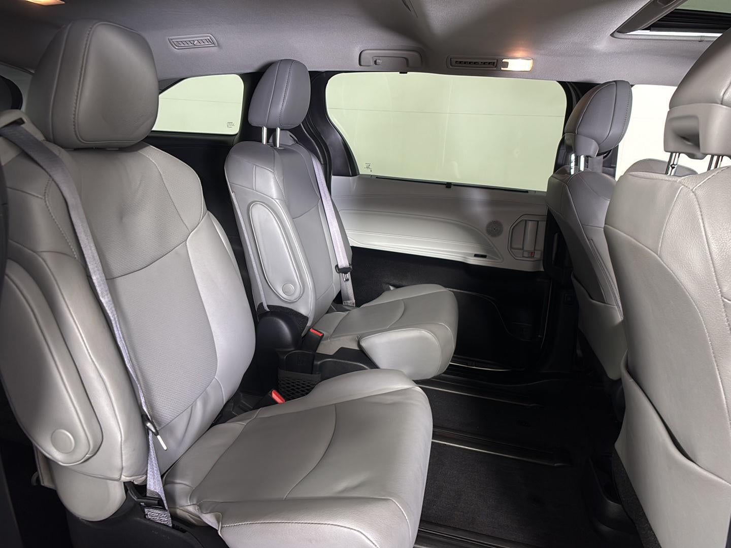 2025 Toyota Sienna XLE 7-Passenger