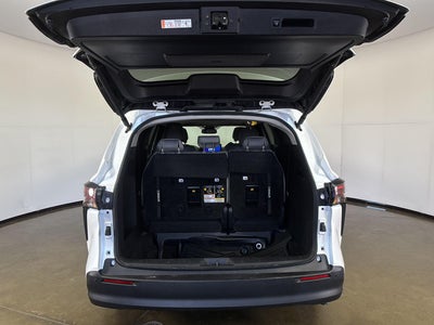 2025 Toyota Sienna XLE 7-Passenger